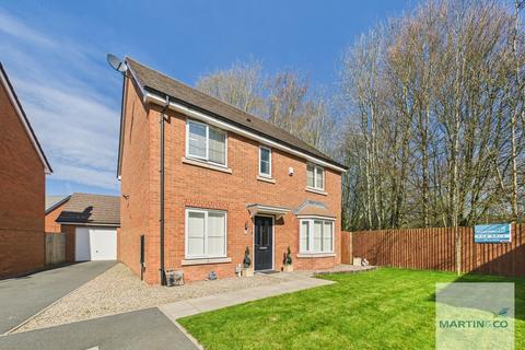 4 bedroom detached house for sale