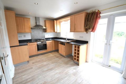 4 bedroom detached house to rent, Thomas Close, Leicester LE3