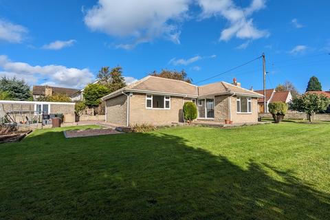 3 bedroom detached bungalow for sale, Walseker Lane, Woodall