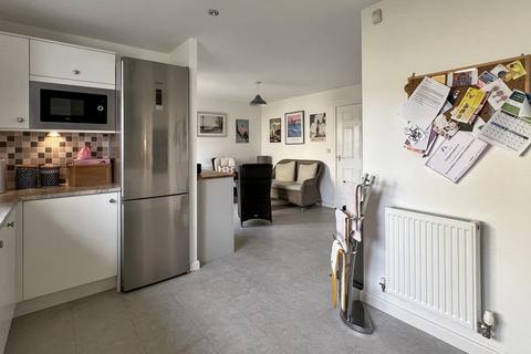 19 Pheasant Drive, Trowbridge, BA14 7FW