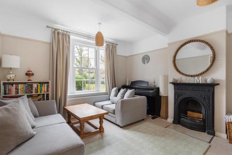 115 Cuckoo Avenue, London, W7 1BW