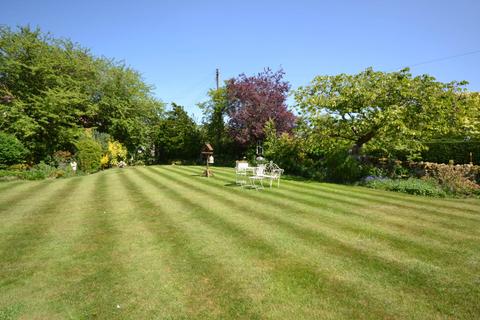 4 bedroom detached house for sale, High Street, Kemerton, Gloucestershire