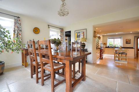 4 bedroom detached house for sale, High Street, Kemerton, Gloucestershire