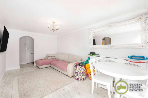 1 bedroom flat for sale, Elminghton Road, Camberwell, London