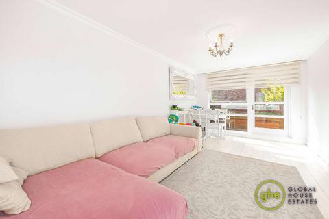 1 bedroom flat for sale, Elminghton Road, Camberwell, London