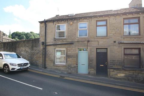 3 bedroom end of terrace house to rent, Penistone Road, New Mill, Holmfirth