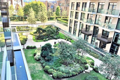 3 bedroom apartment to rent, Merino Gardens, London E1W