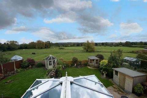 28 Broomyclose Lane, Stramshall, Uttoxeter, ST14 5AN