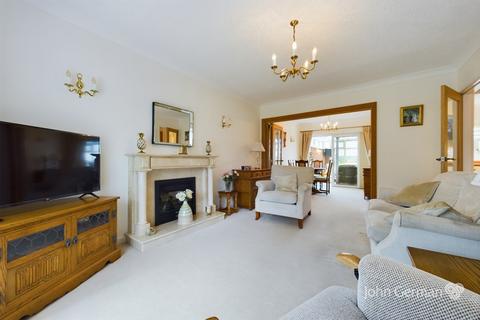 28 Broomyclose Lane, Stramshall, Uttoxeter, ST14 5AN