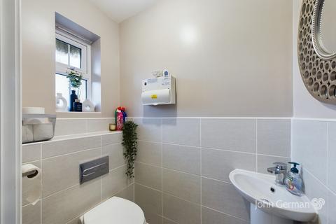 103 Sergeant Way, Stafford, ST17 0WE