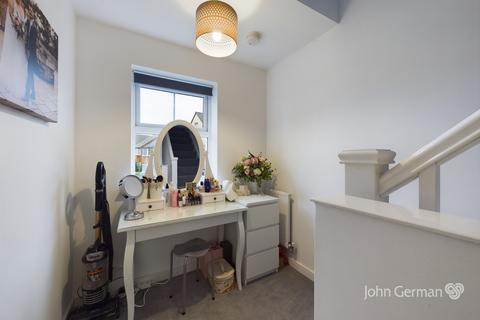 103 Sergeant Way, Stafford, ST17 0WE