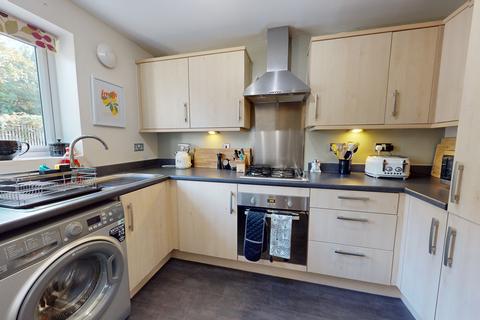 2 bedroom end of terrace house for sale, Jodami Crescent, Cheltenham