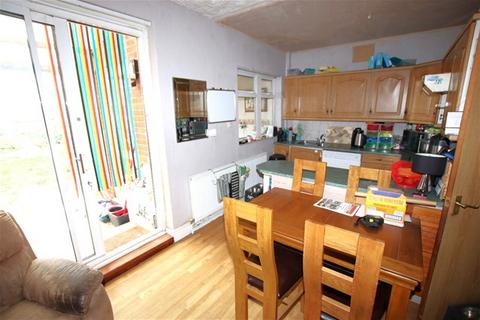 4 bedroom semi-detached house for sale, Park Road, Clacton on Sea