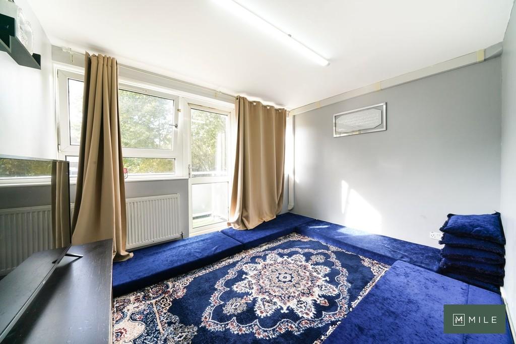 Flat 4, Yates Court - j S9t Dwq Vq ZCi HLPD4b TP