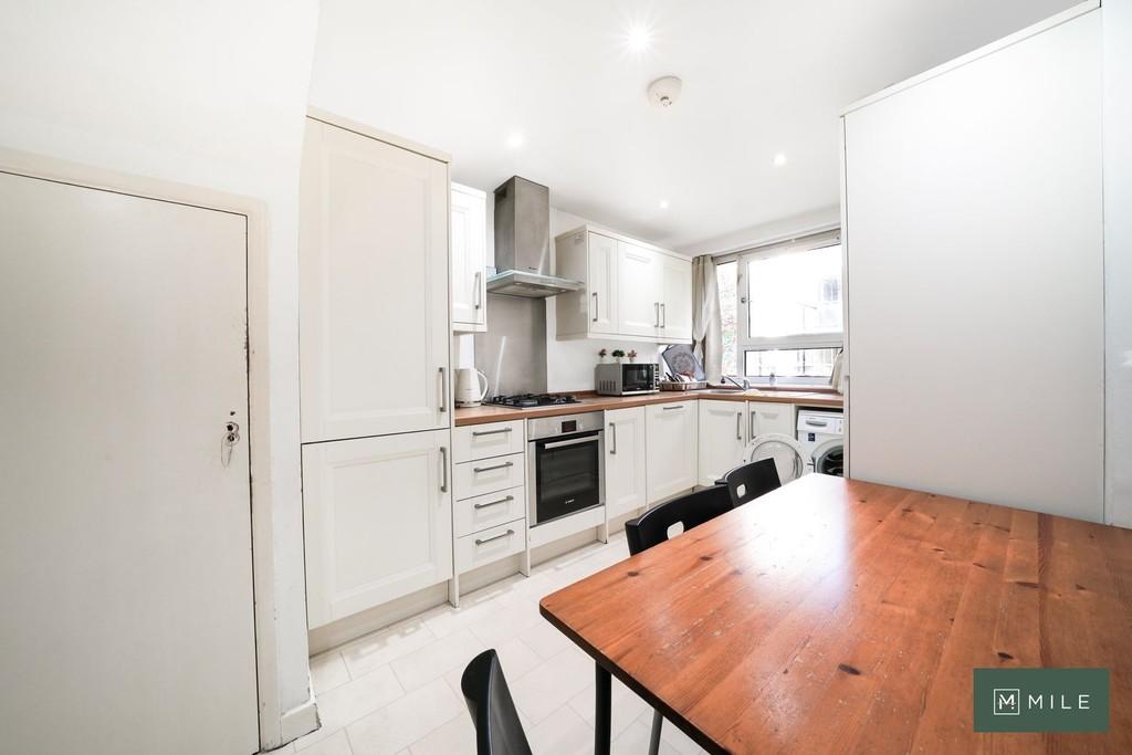 Flat 4, Yates Court - p5 Zlywa Ck Fo Fps Krdhuv