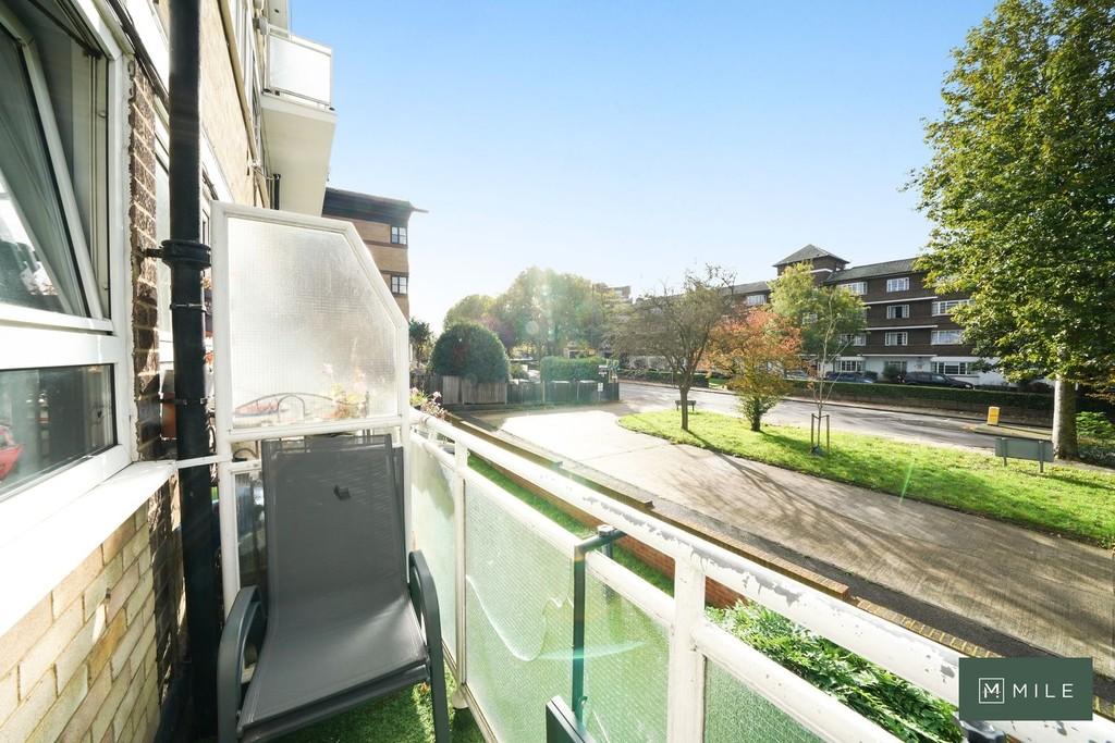 Flat 4, Yates Court - xqlo Ycpmye IMGQc F2 YJd