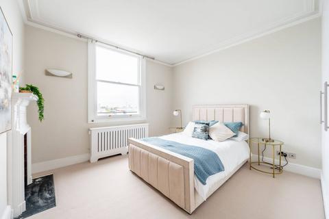 3 bedroom flat for sale, Moscow Road, Notting Hill, London, W2