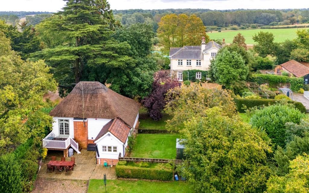 Hacheston Lodge   Cottage 10