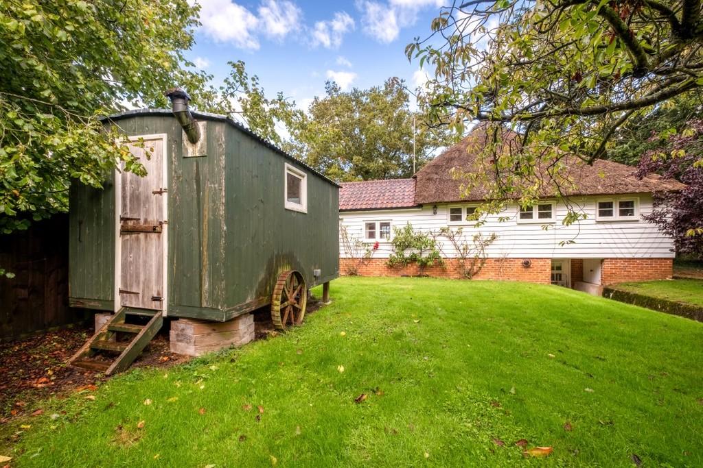 Hacheston Lodge   Cottage 2