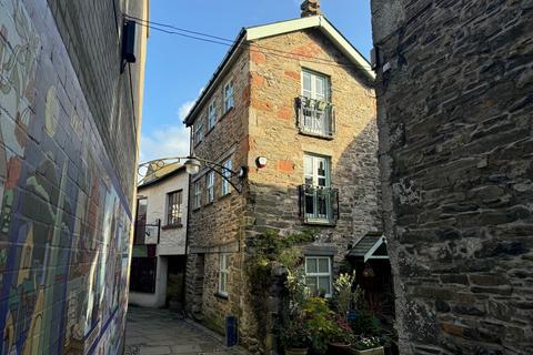 1 bedroom mews for sale, Lower Brook Street, Ulverston