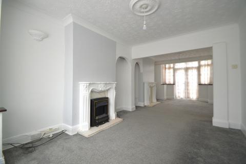 3 bedroom terraced house to rent, Combeside, Plumstead, London