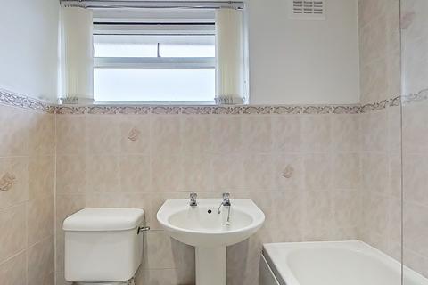 8 Camden Close, Birmingham, B36 9BY