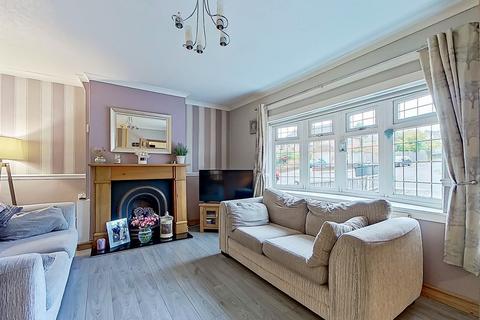 221 Coles Lane, Sutton Coldfield, B72 1NS