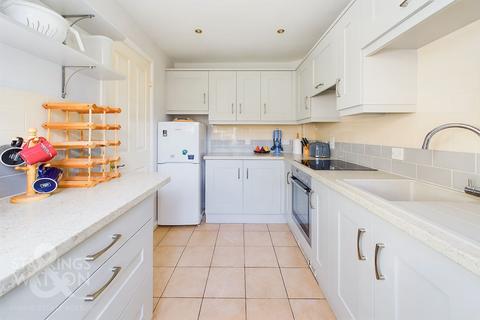 3 Cardinal Close, Easton, Norwich, NR9 5EW