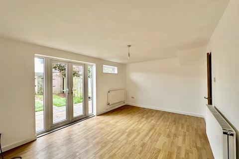 3 bedroom terraced house for sale, Southbourne Avenue, Holbury, Southampton