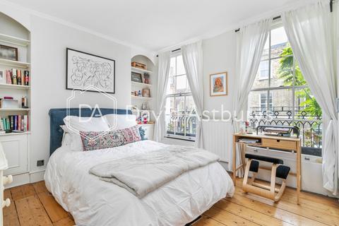 3 bedroom terraced house to rent, Halton Road, Islington, London