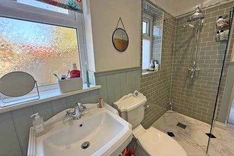 14 Beverley Close, Cayton, Scarborough, YO11 3SN