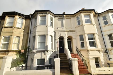 2 bedroom flat to rent, Blatchington Road, Hove