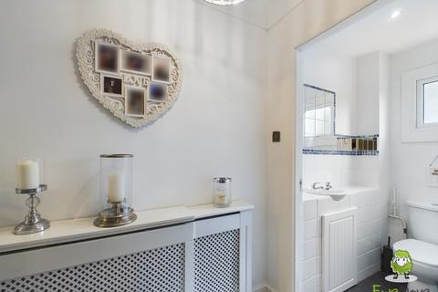 13 Corfe Walk, Basingstoke, RG23 8ED