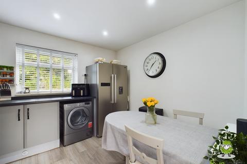 13 Corfe Walk, Basingstoke, RG23 8ED