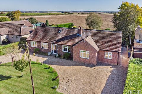 5 bedroom detached bungalow for sale, Rectory Farm Road, Little Wilbraham