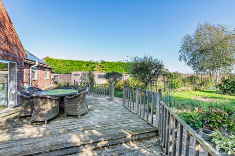 5 bedroom detached bungalow for sale, Rectory Farm Road, Little Wilbraham