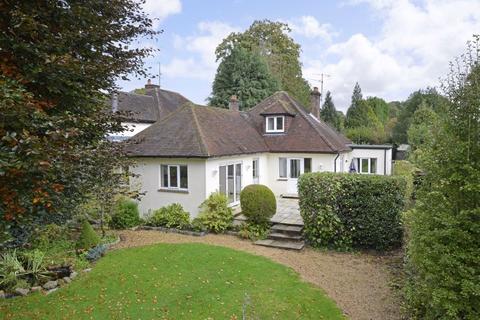 3 bedroom detached house for sale, Guildford Road, Shamley Green