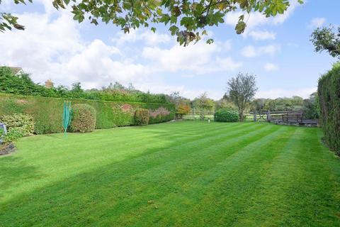 undefined, Guildford Road, Cranleigh, GU6