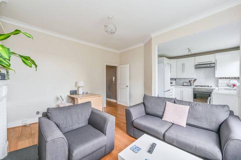 2 bedroom flat to rent, Gauden Road, Clapham North, London, SW4