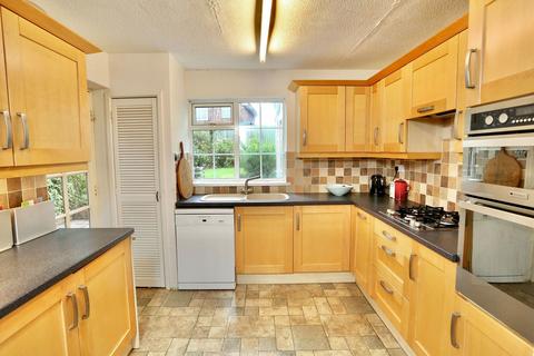 3 bedroom link detached house for sale, Croesonen Parc, Abergavenny NP7