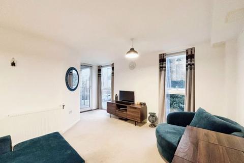 1 bedroom flat for sale, Acklington Drive, London