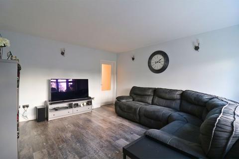 36 Burnside Gardens, Walsall, WS5 3LB