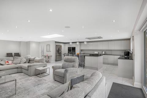 undefined, Westbourne Drive, London, Greater London, SE23