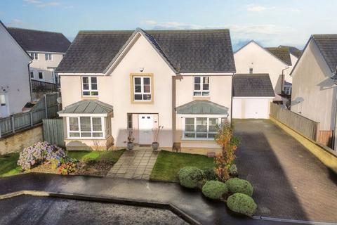 5 bedroom detached house for sale, Balgownie Drive, Cumbernauld