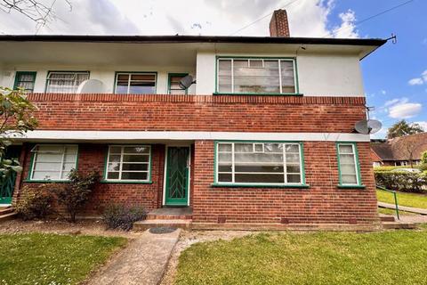 undefined, Ossulton Way, Hampstead Garden Suburb, N2