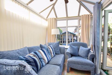 31 Keppel View Road, Rotherham, S61 2AR