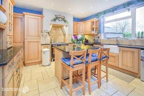 5 bedroom semi-detached house for sale, Herringthorpe Valley Road, Rotherham