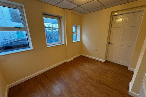 1 bedroom flat to rent, Flat 8 King Edward House, King Edward Street