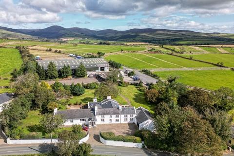 5 bedroom detached house for sale, Ballaclucas Farmhouse & Llamedos Equestrian Centre, Top Road, Crosby