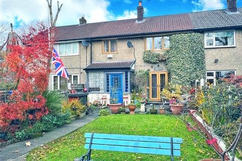 3 bedroom terraced house for sale, Newmarket Road, Ashton-under-Lyne, Greater Manchester, OL7